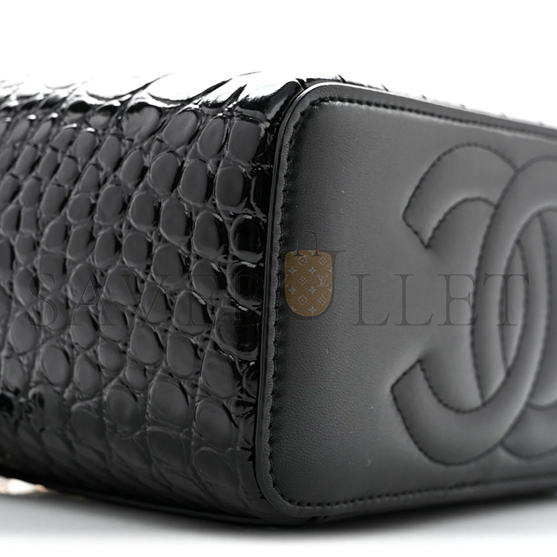 Ch**el MASTER SMALL TOP HANDLE LONG VANITY CASE (16.5*10*8cm)